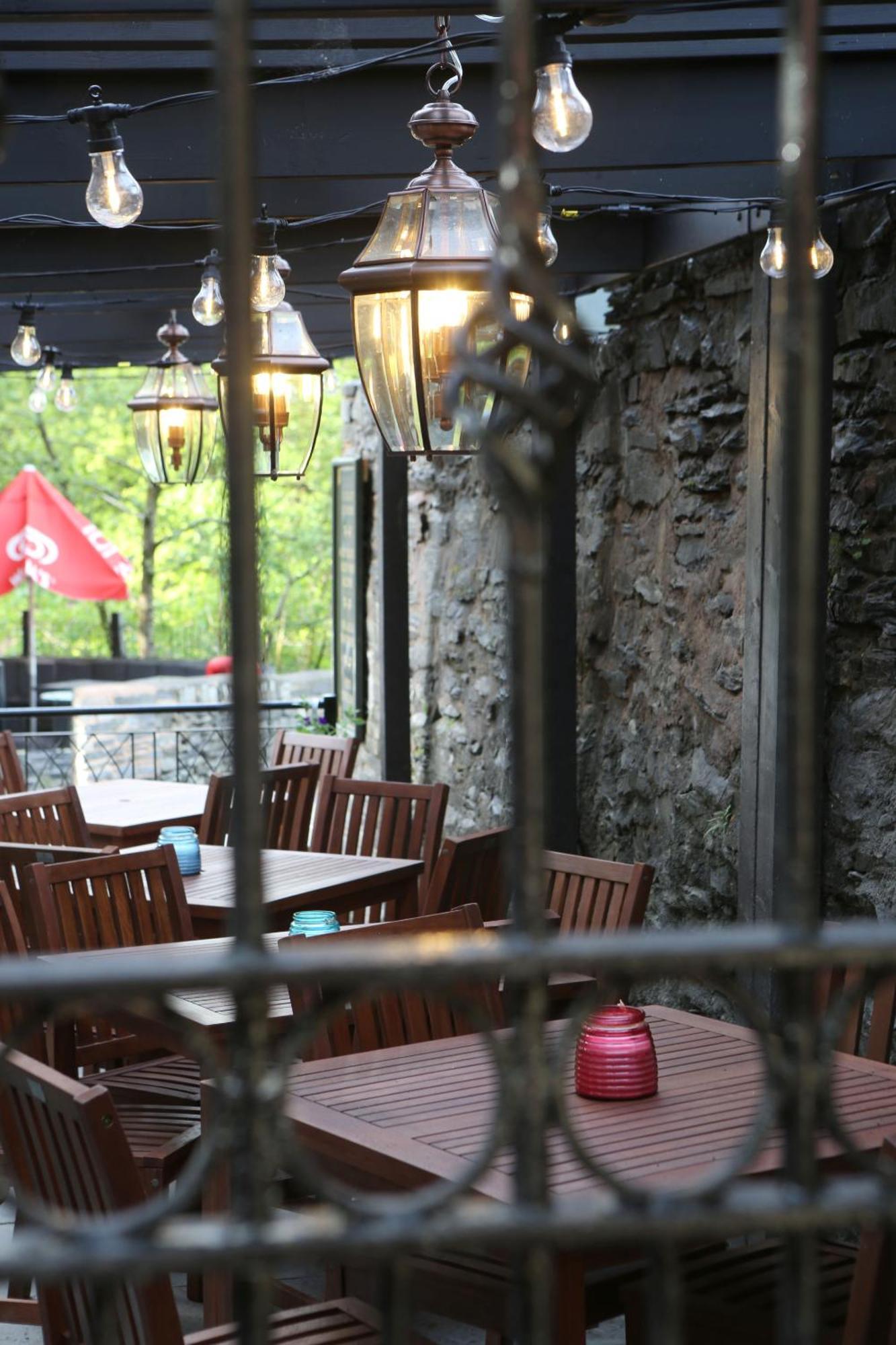 Pont Y Pair Inn Betws-y-Coed Exterior photo